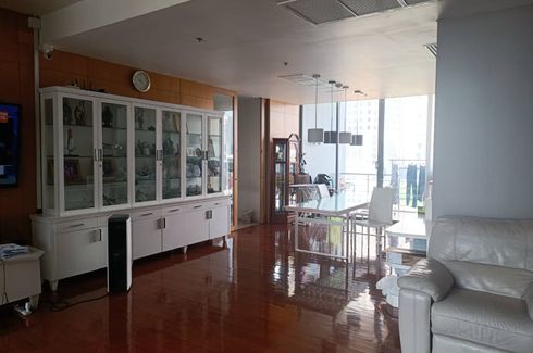 4 Bedroom Condo for sale in Khlong Toei, Bangkok near BTS Asoke