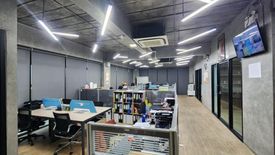 Commercial for sale in Tha Raeng, Bangkok