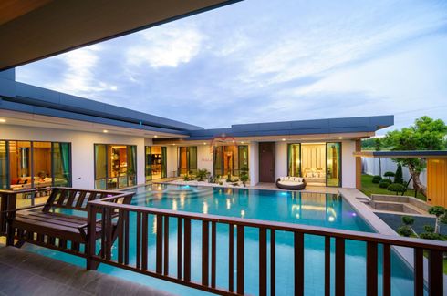 8 Bedroom House for sale in M Mountain Grand Villa, Nong Prue, Chonburi