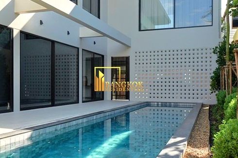 4 Bedroom House for rent in Phra Khanong Nuea, Bangkok near BTS Ekkamai