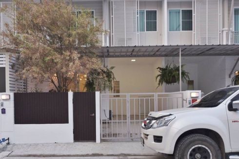 3 Bedroom Townhouse for rent in Mae Hia, Chiang Mai