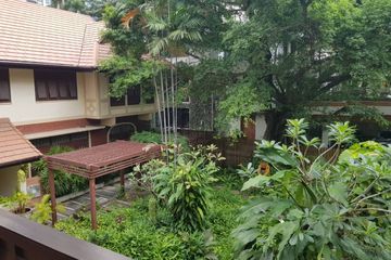 10 Bedroom House for rent in Khlong Toei Nuea, Bangkok near Airport Rail Link Makkasan