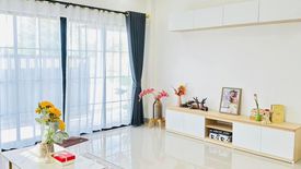 2 Bedroom House for sale in Rattanakorn Village 18, Na Kluea, Chonburi