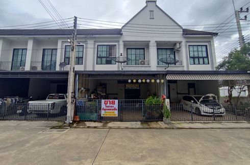 3 Bedroom Townhouse for sale in Map Yang Phon, Rayong