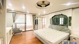 3 Bedroom Condo for sale in Asoke Place, Khlong Toei Nuea, Bangkok near MRT Sukhumvit