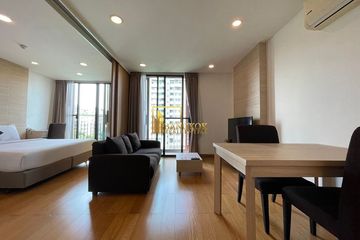 1 Bedroom Serviced Apartment for rent in Wora Sukhumvit 49, Khlong Tan Nuea, Bangkok near BTS Phrom Phong