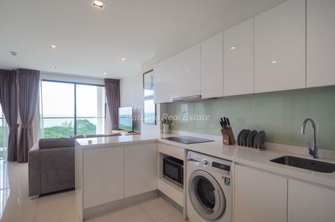 2 Bedroom Condo for sale in De Amber, Na Jomtien, Chonburi