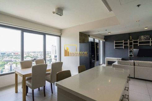 2 Bedroom Condo for rent in The Lofts Ekkamai, Phra Khanong, Bangkok near BTS Ekkamai