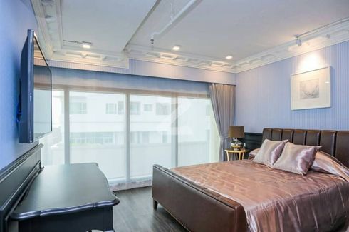 3 Bedroom Condo for sale in The Emporio Place, Khlong Tan, Bangkok near BTS Phrom Phong