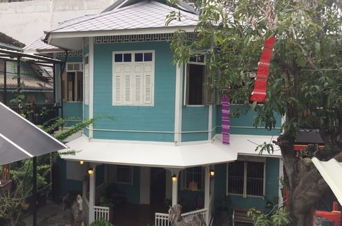 3 Bedroom House for rent in Silom, Bangkok near BTS Sala Daeng