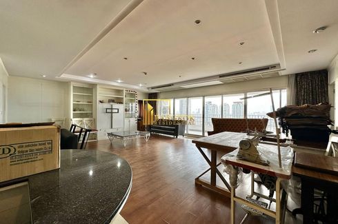 2 Bedroom Condo for sale in Saichol Mansion, Bang Lamphu Lang, Bangkok near BTS Saphan Taksin