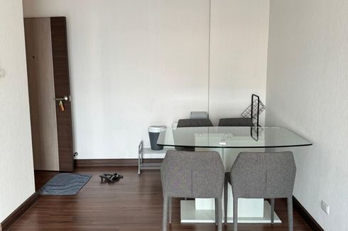 2 Bedroom Condo for sale in Nong Pa Khrang, Chiang Mai