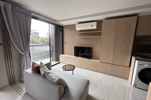 1 Bedroom Condo for rent in Walden Asoke, Khlong Toei Nuea, Bangkok near BTS Asoke