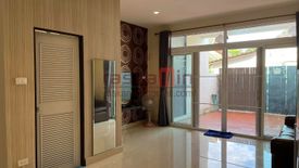 2 Bedroom House for sale in Nong Pla Lai, Chonburi