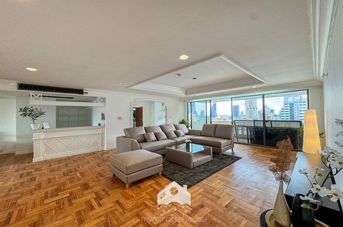 4 Bedroom Apartment for rent in Charan Tower, Khlong Tan Nuea, Bangkok near BTS Phrom Phong