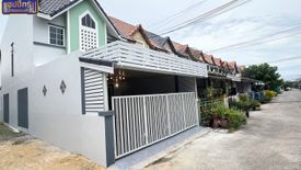 3 Bedroom Townhouse for sale in Na Pa, Chonburi