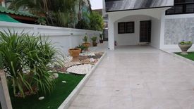 3 Bedroom House for Sale or Rent in Na Kluea, Chonburi