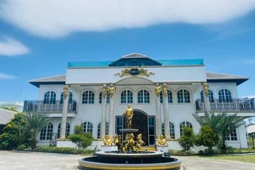 10 Bedroom House for sale in Nong Pla Lai, Chonburi