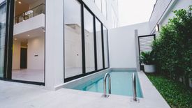 3 Bedroom House for sale in Bang Chak, Bangkok near BTS Punnawithi