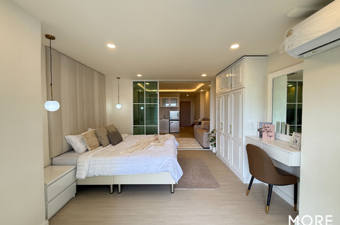 1 Bedroom Condo for sale in Hillside 4 Condominium, Suthep, Chiang Mai