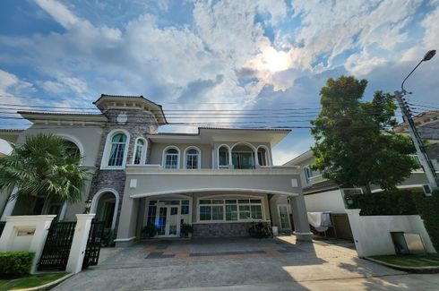 4 Bedroom House for sale in Dokmai, Bangkok