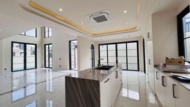 4 Bedroom Villa for sale in Nong Pla Lai, Chonburi