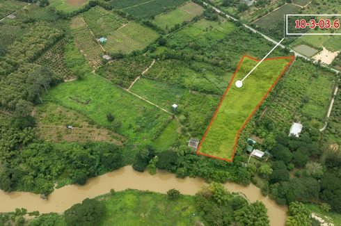 Land for sale in Tha Laeng, Phetchaburi