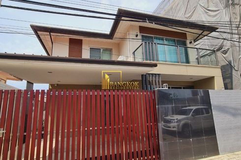 3 Bedroom House for rent in Khlong Tan Nuea, Bangkok