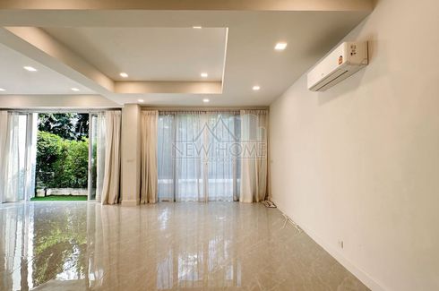 4 Bedroom House for rent in Prompak Gardens, Khlong Tan Nuea, Bangkok near BTS Phrom Phong