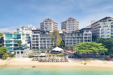 243 Bedroom Hotel / Resort for sale in 
