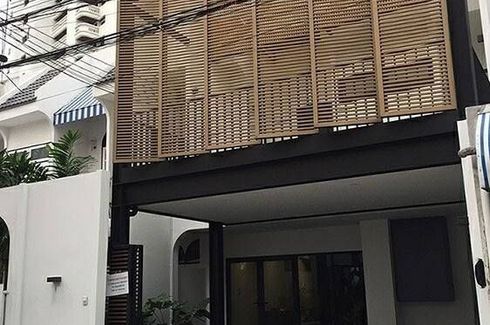 3 Bedroom Villa for rent in Baan Prommitr Villa, Khlong Tan Nuea, Bangkok near BTS Phrom Phong