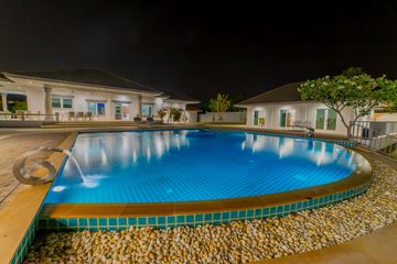 10 Bedroom Villa for sale in Rawai, Phuket