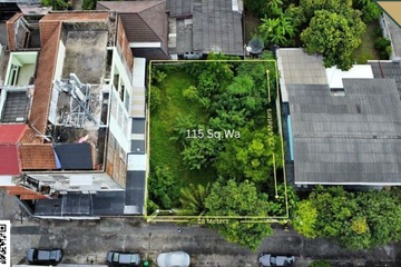 Land for sale in Phra Khanong Nuea, Bangkok near BTS Phra Khanong