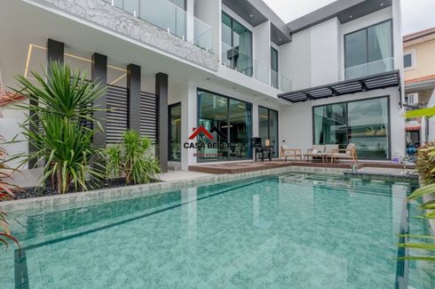 5 Bedroom Villa for sale in Chonburi