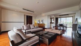 3 Bedroom Apartment for rent in Ruamrudee House, Langsuan, Bangkok near BTS Ploen Chit