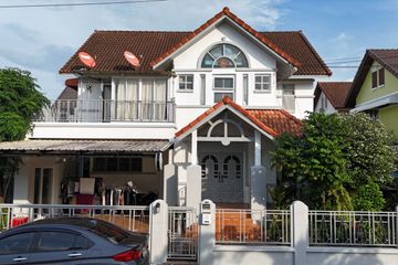 5 Bedroom House for sale in Surasak, Chonburi