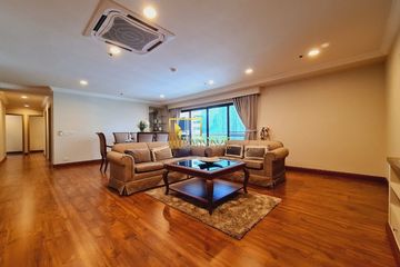 3 Bedroom Apartment for rent in Khlong Toei Nuea, Bangkok near MRT Sukhumvit