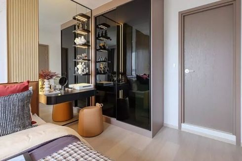 2 Bedroom Condo for sale in Life Phahon-Ladprao, Chatuchak, Bangkok near BTS Ladphrao Intersection