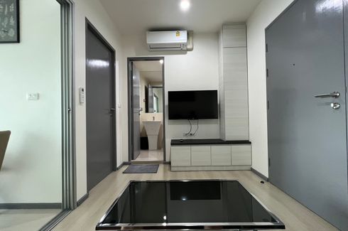 1 Bedroom Condo for sale in Life Ratchadapisek, Huai Khwang, Bangkok near MRT Huai Khwang