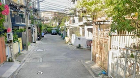 2 Bedroom Townhouse for sale in Phra Khanong Nuea, Bangkok near BTS Ekkamai