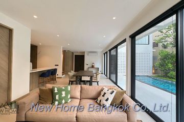 4 Bedroom House for rent in Phra Khanong Nuea, Bangkok near BTS Ekkamai