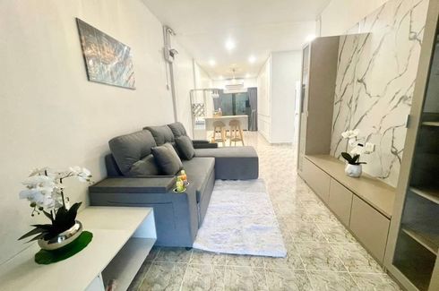 2 Bedroom Townhouse for sale in Nong Prue, Chonburi