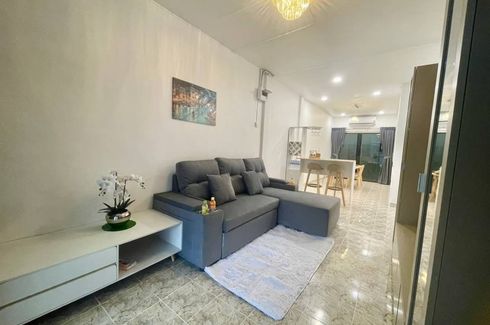 2 Bedroom Townhouse for sale in Nong Prue, Chonburi