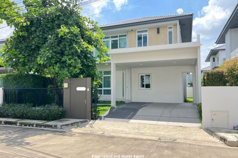 3 Bedroom House for sale in Mantana Motorway-New Krungthepkreetha, Khlong Song Ton Nun, Bangkok