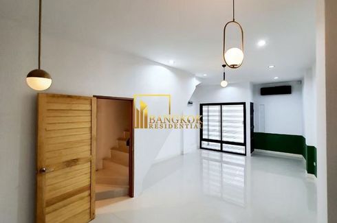 4 Bedroom Condo for rent in Phra Khanong Nuea, Bangkok near BTS Ekkamai