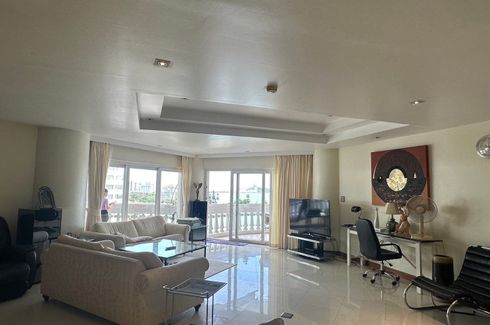 3 Bedroom Condo for rent in Silver Beach, Na Kluea, Chonburi