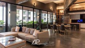 3 Bedroom Condo for sale in Khlong Tan, Bangkok near MRT Queen Sirikit National Convention Centre