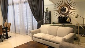 3 Bedroom Condo for rent in Suwansawat Condo, Thung Maha Mek, Bangkok near MRT Lumpini