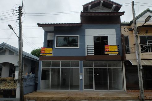 4 Bedroom Townhouse for sale in Nong Prue, Chonburi