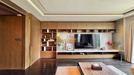 3 Bedroom Condo for rent in The Crest Sukhumvit 24, Khlong Tan, Bangkok near BTS Phrom Phong